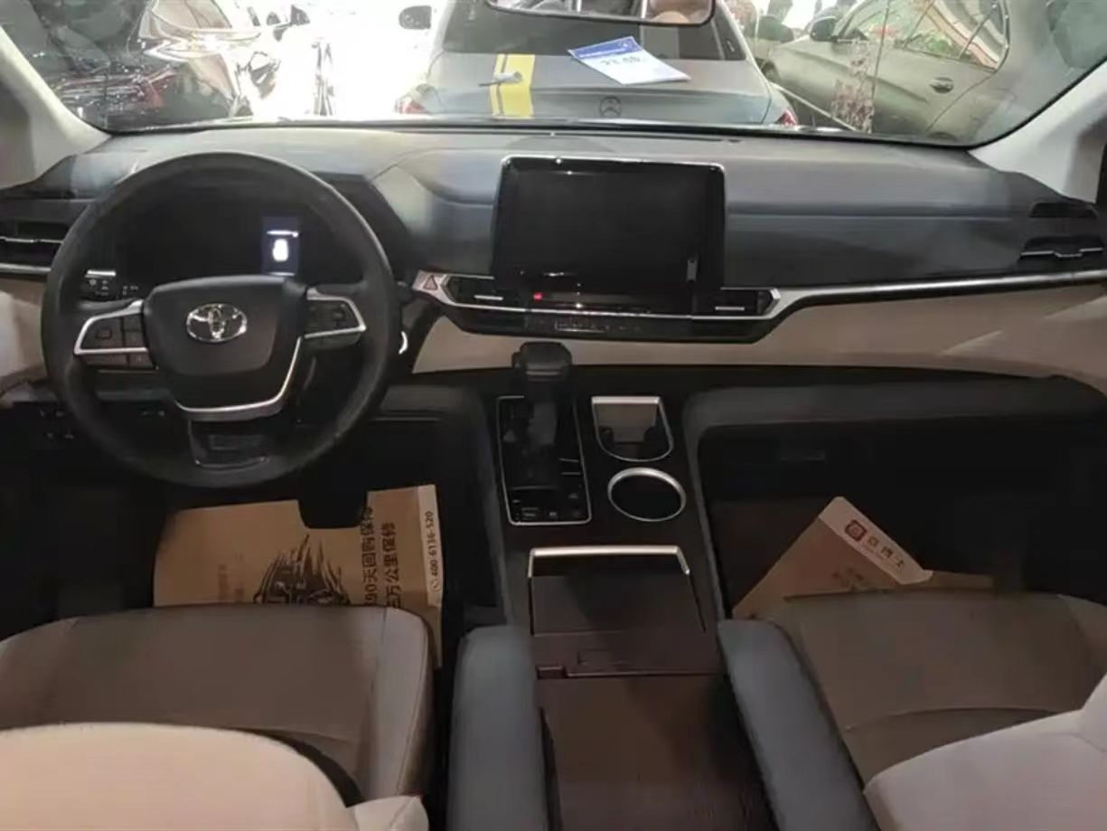 TOYOTA-SNENNA