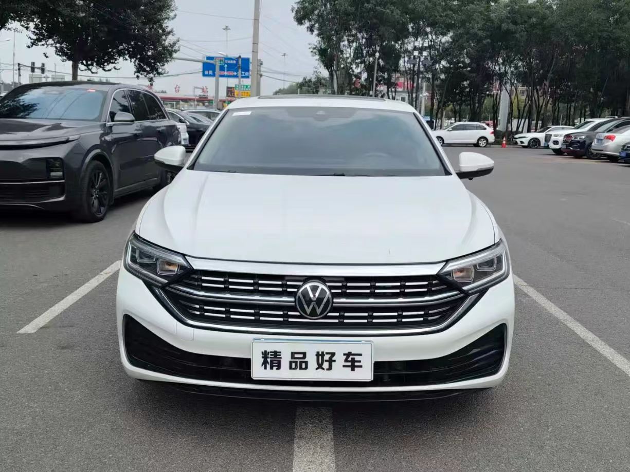 FAW-Volkswagen-Sagitar