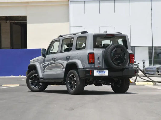 Tank 300 Plug - in Hybrid