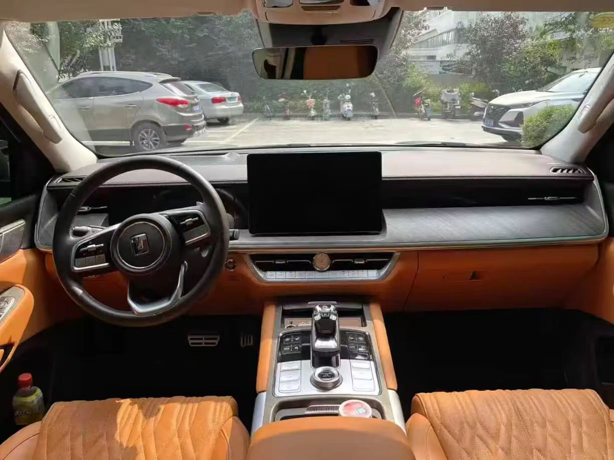 Tank 500  Plug - in Hybrid