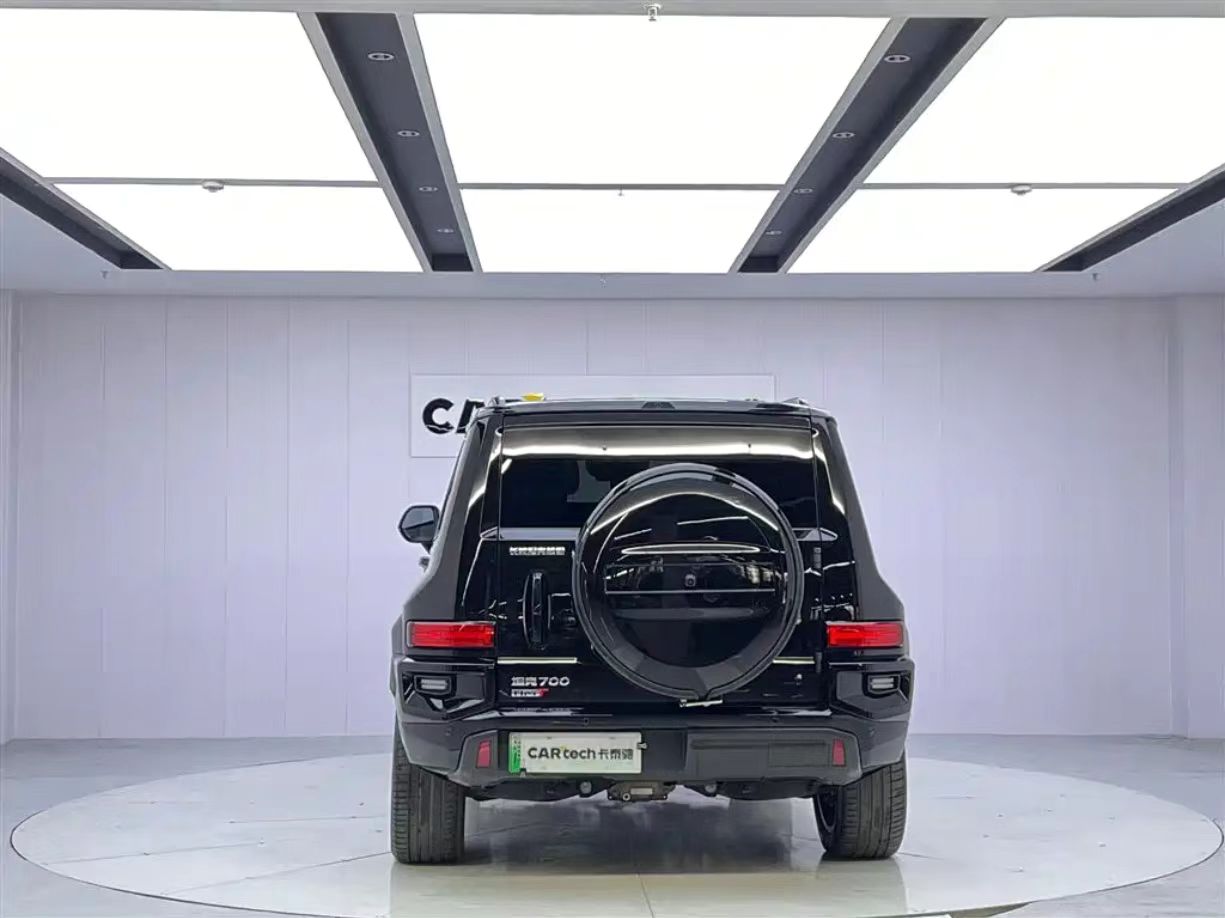 Tank 700  Plug - in Hybrid